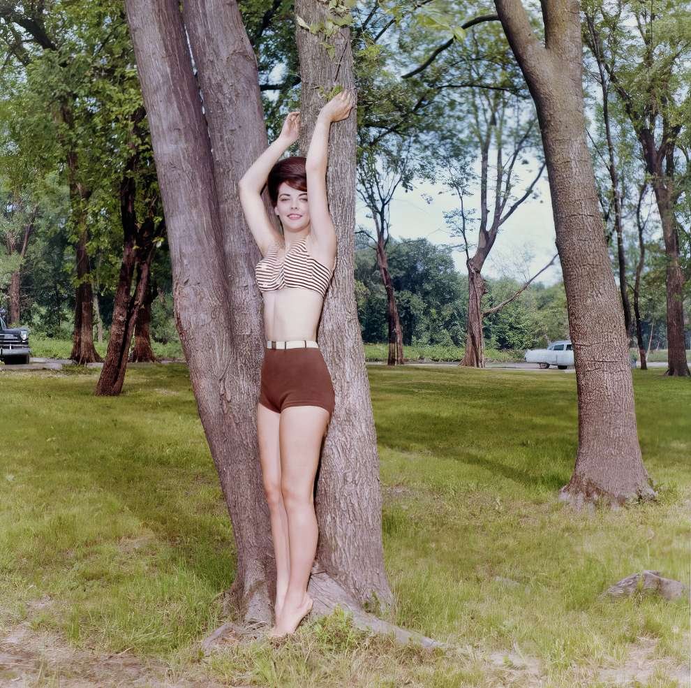 1960s Swimsuits 26 