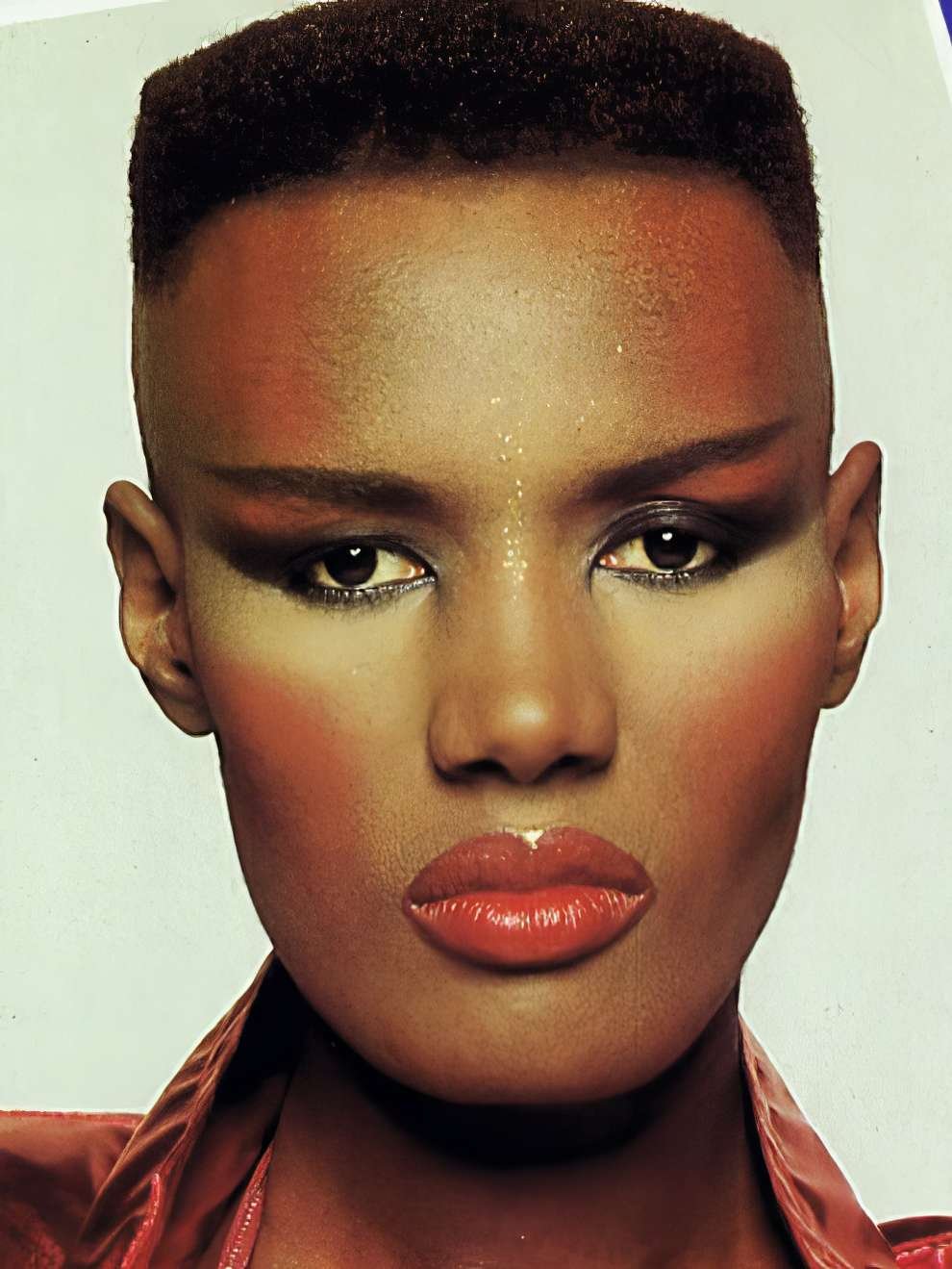 Amazing Portraits of Grace Jones, the Iconic Singer, Actress, and Model ...